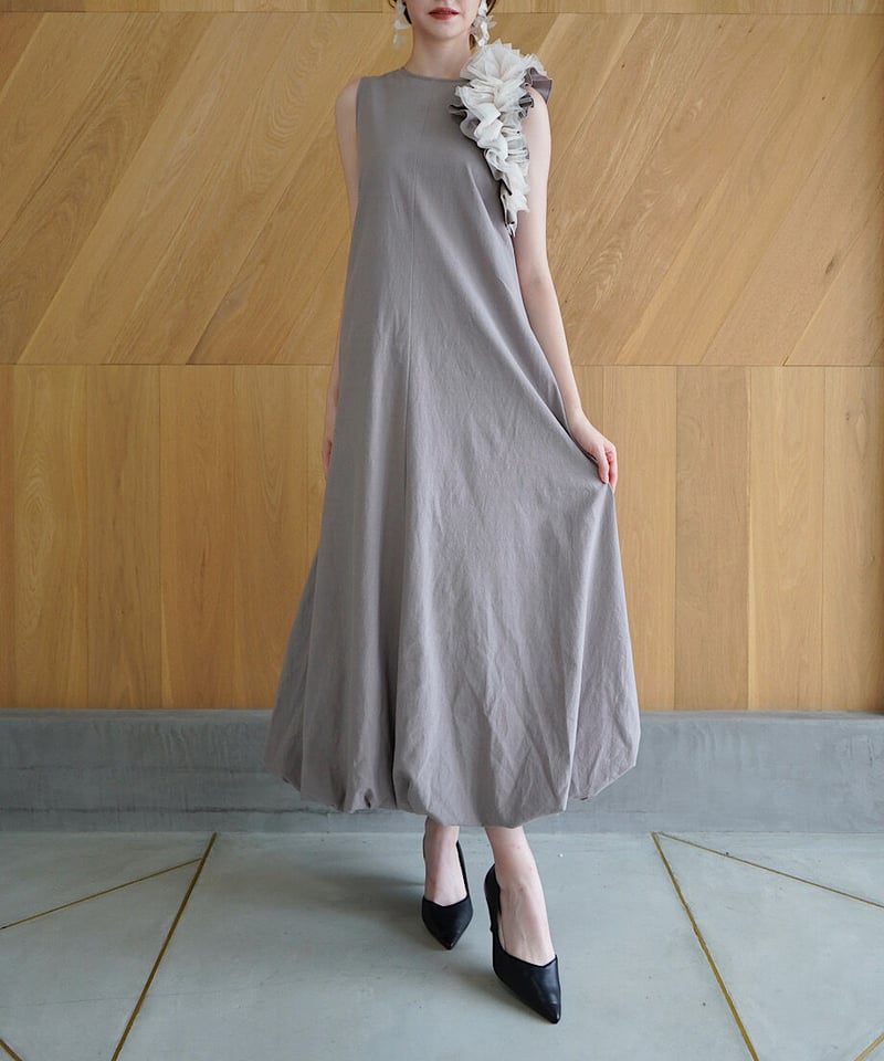 新品タグ付き acka tulle no sleeve one-piece Acka tulle no sleeve one-piece(gray)