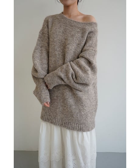 round sleeve knit