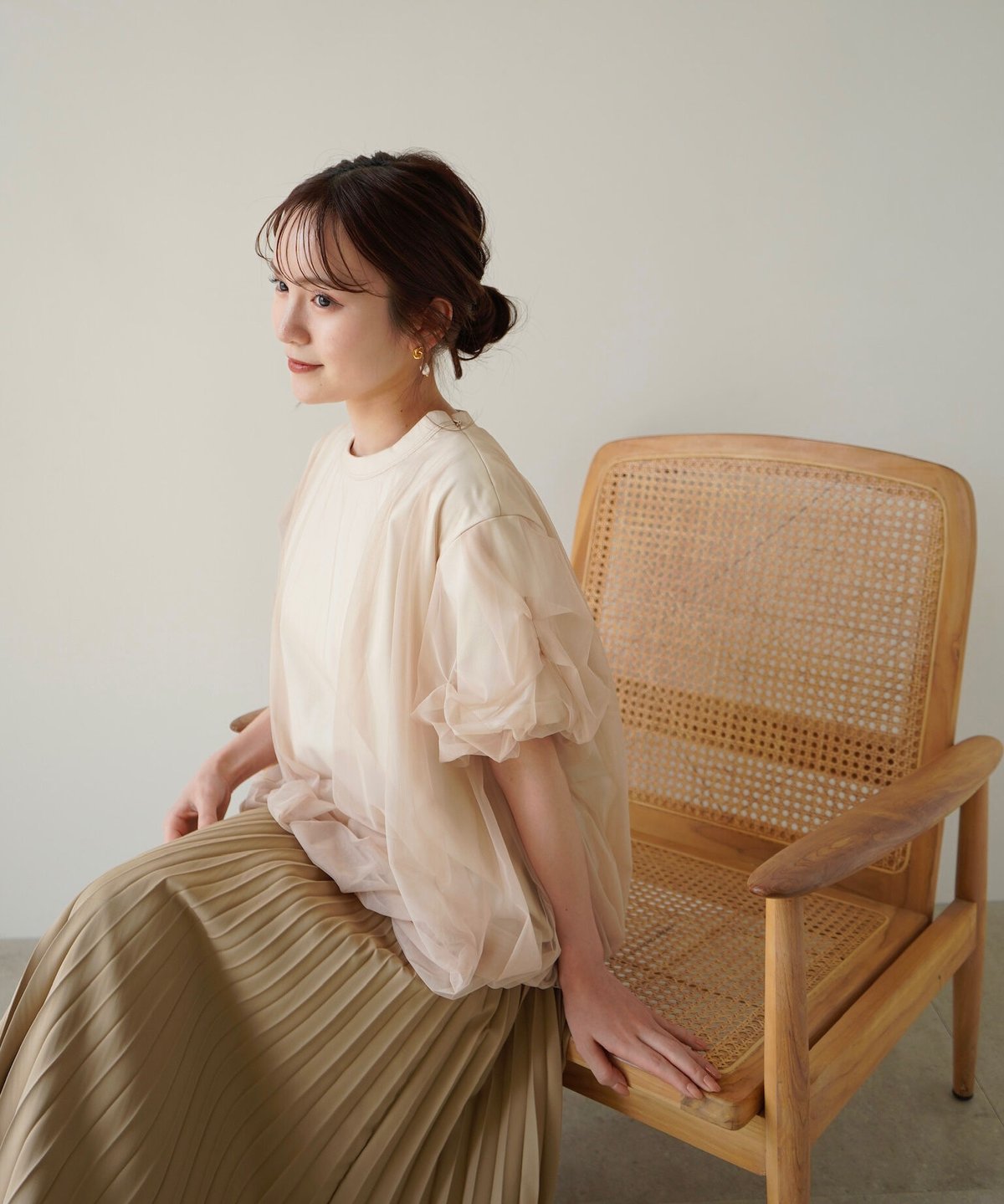 tulle volume tee | Acka.｜ エーシーケーエー｜公式オンラインストア