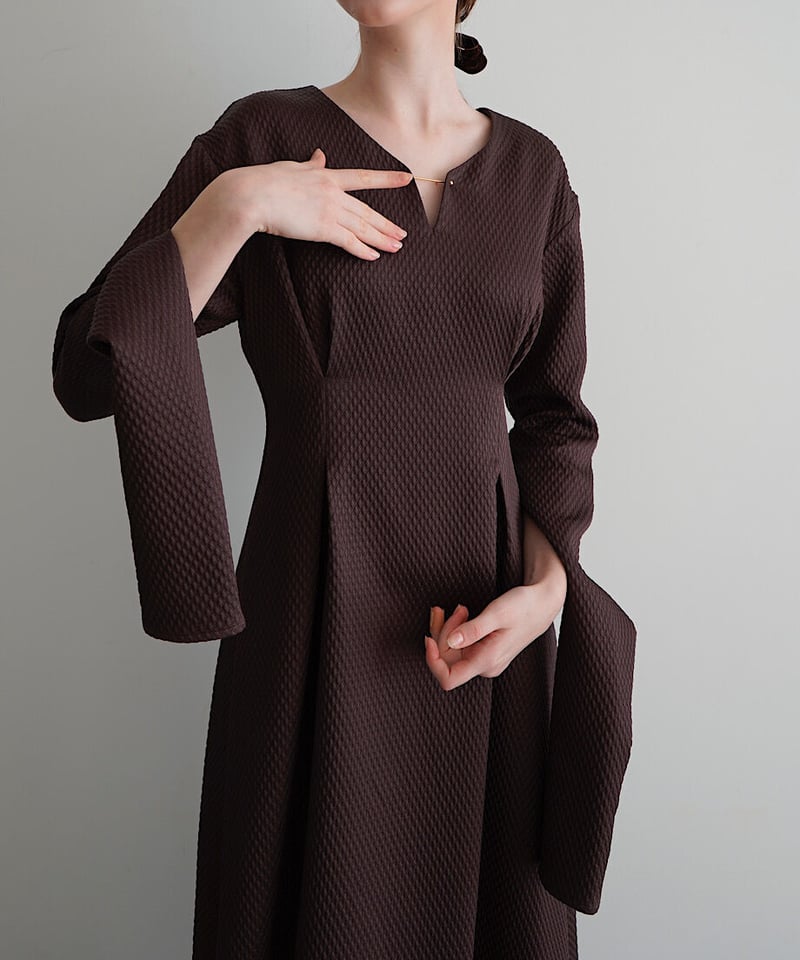 arm slit one-piece（brown） | 【Acka.】エーシーケーエー｜公式オ...