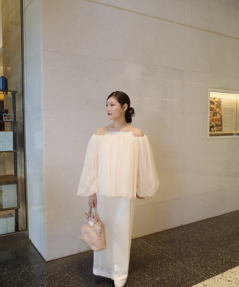 tulle shirring blouse | Acka.| エーシーケーエー|公式 tulle shirring blouse | Acka.| エーシーケーエー|公式