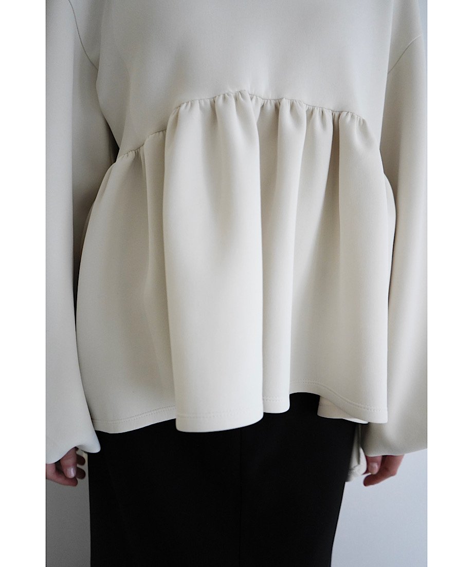 専門店では peplum loose sweat | Acka.｜ エーシーケーエー