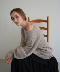round sleeve knit
