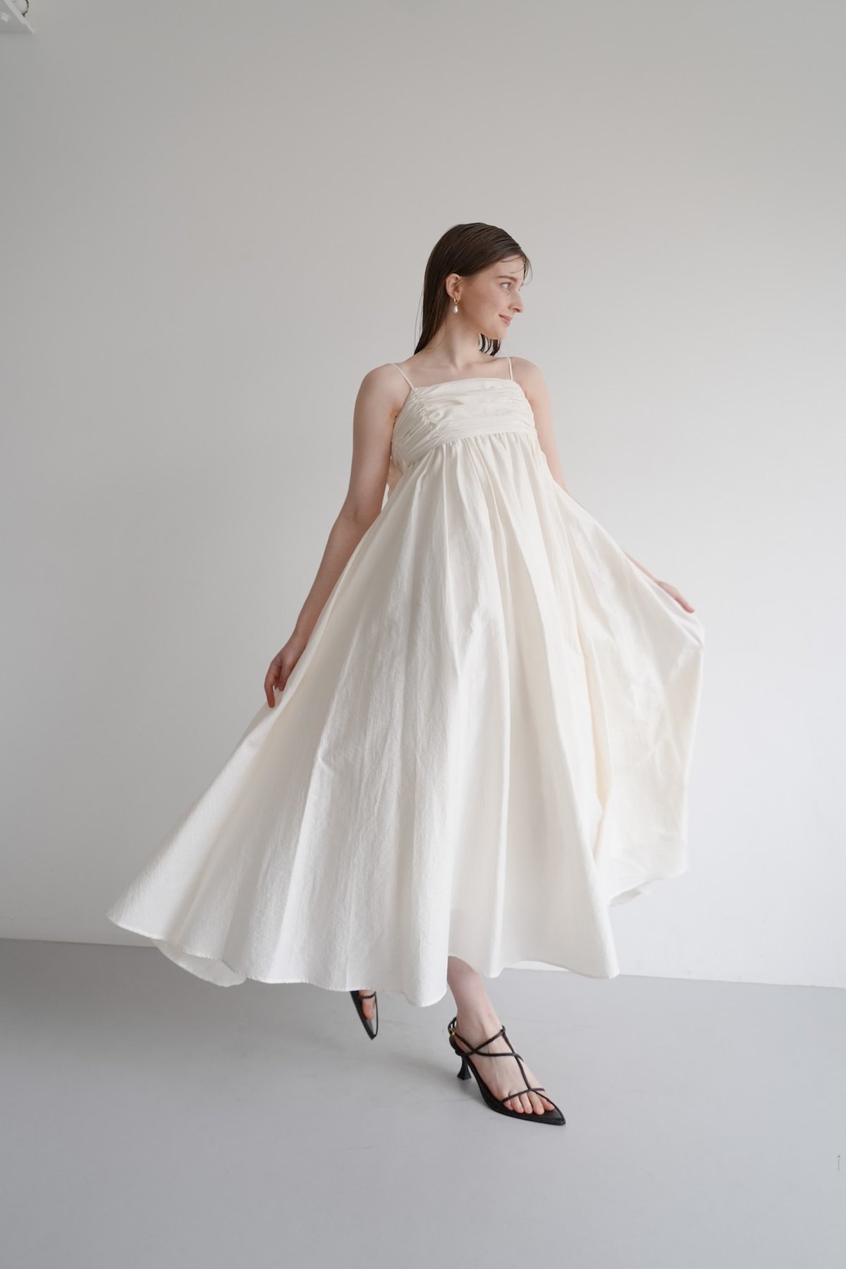 gather volume camisole one-piece | Acka.｜ エーシーケ