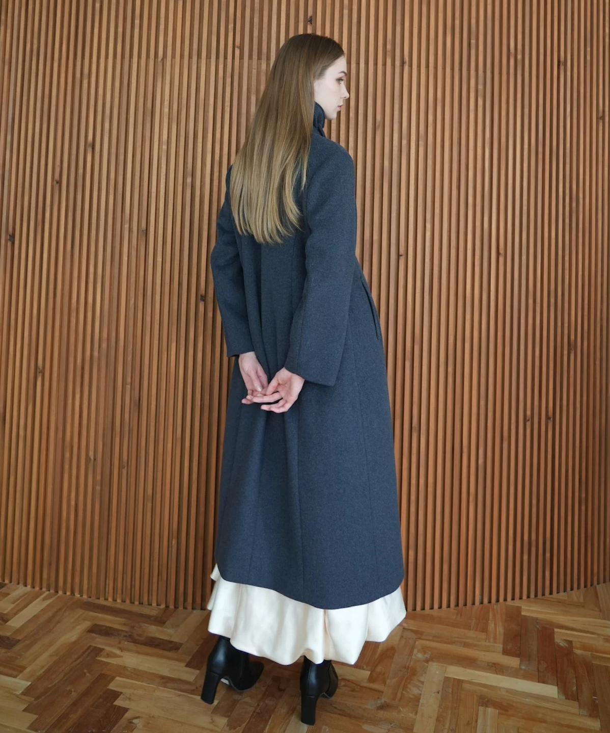 stand collar basic coat | Acka.｜ エーシーケーエー｜公式オンラ