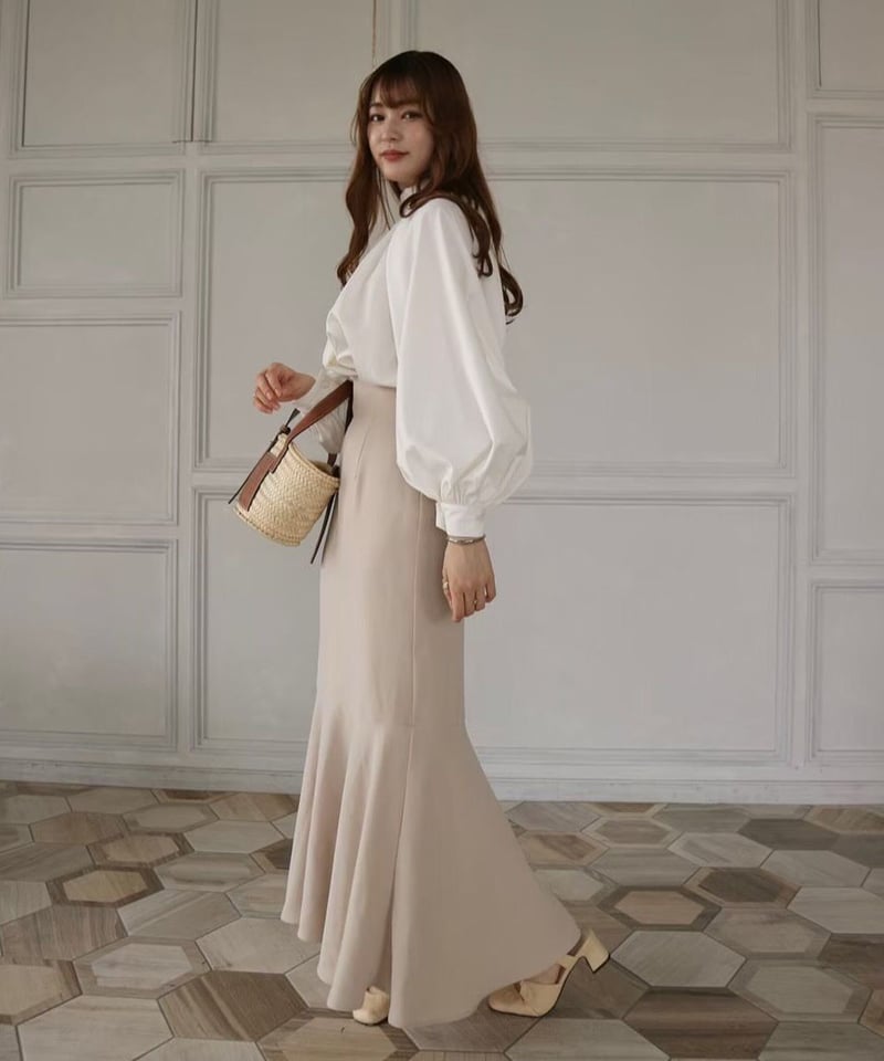 mermaid skirt（ivory） | 【Acka.】エーシーケーエー｜公式オンライン ...