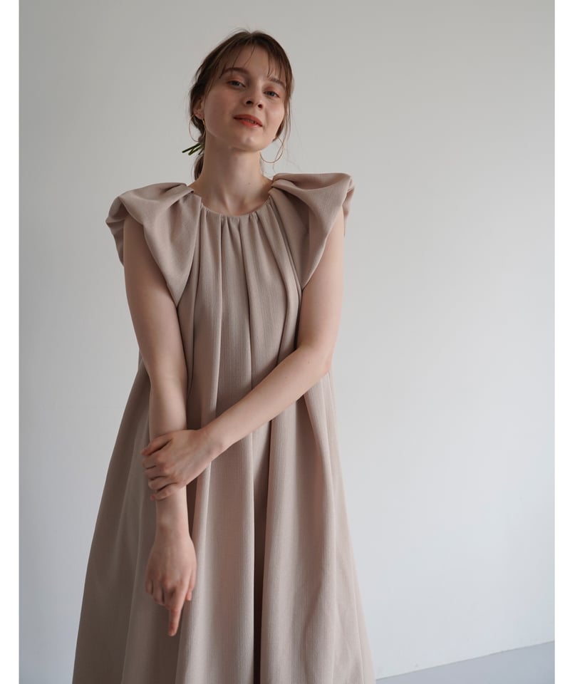 Acka drape one-piece ベージュ1 Acka drape one-piece ベージュ1 Acka. drape one-piece beige