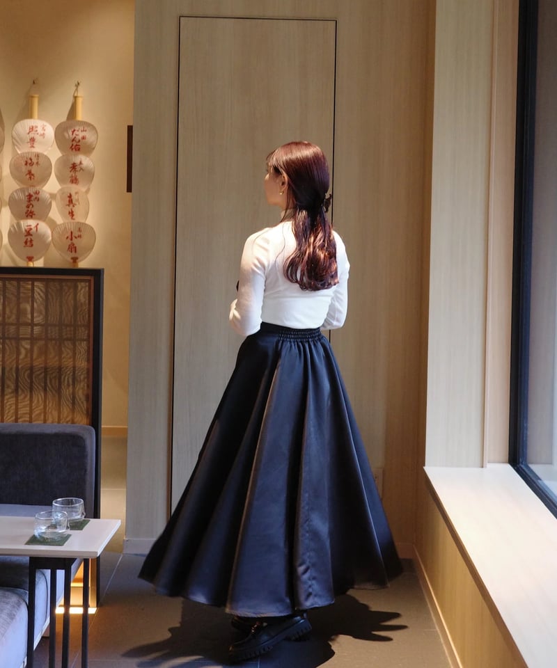 balloon satin skirt | Acka.| エーシーケーエー|公式 balloon satin skirt | Acka.| エーシーケーエー|公式