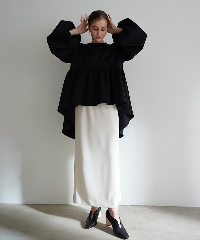 peplum loose sweat | Acka.| エーシーケーエー|公式 peplum loose sweat | Acka.| エーシーケーエー|公式