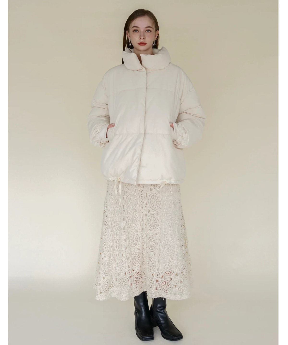 volume down jacket | Acka.｜ エーシーケーエー｜公式オンラインストア