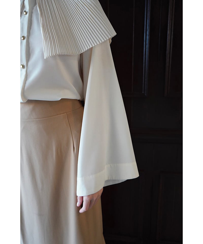 pleats collar blouse | 【Acka.】エーシーケーエー｜公式オンラインストア