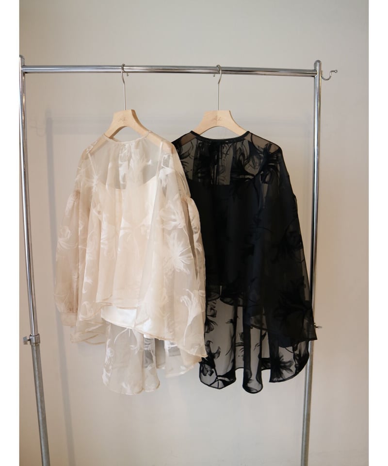 sheer over flare blouse(ivory) | 【Acka.】エーシーケーエ...