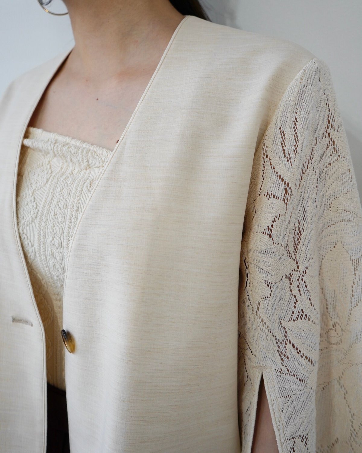 最終値下げACKA lace sleeve jacket（ivory）