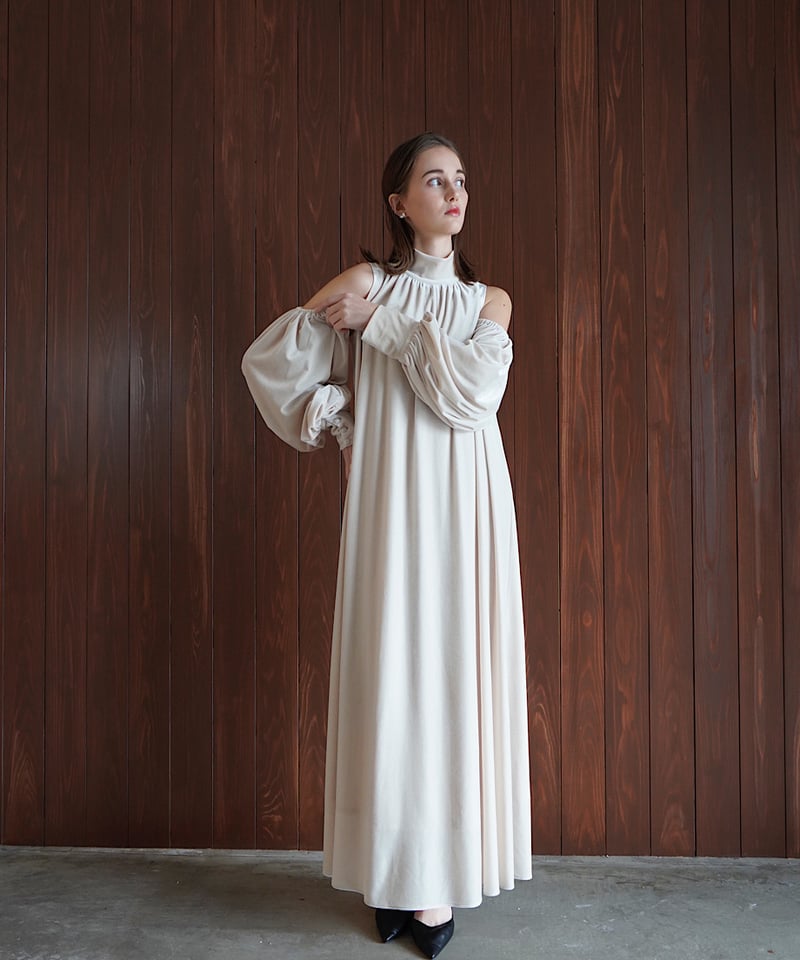 velour long dress ( ivory ) | 【Acka.】エーシーケーエー｜公...