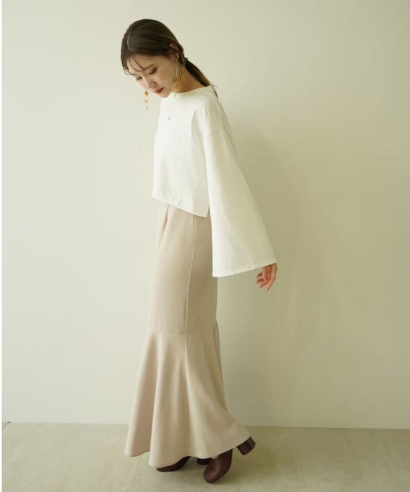 Acka deep slit skirt【最終値下げ】