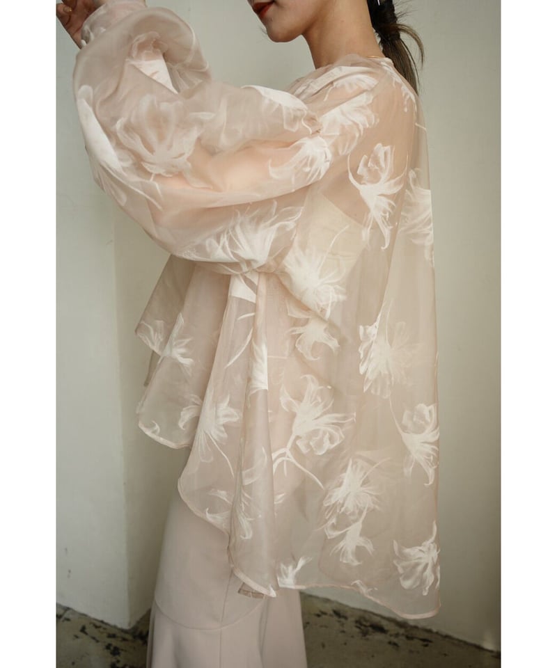 sheer over flare blouse（ivory） | 【Acka.】エーシーケーエ...