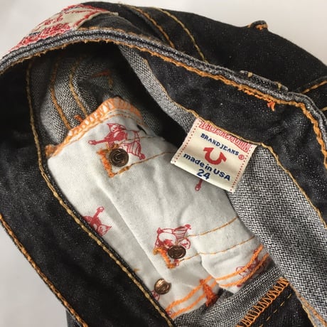 TRUE RELIGION ブーツカット ジーンズ