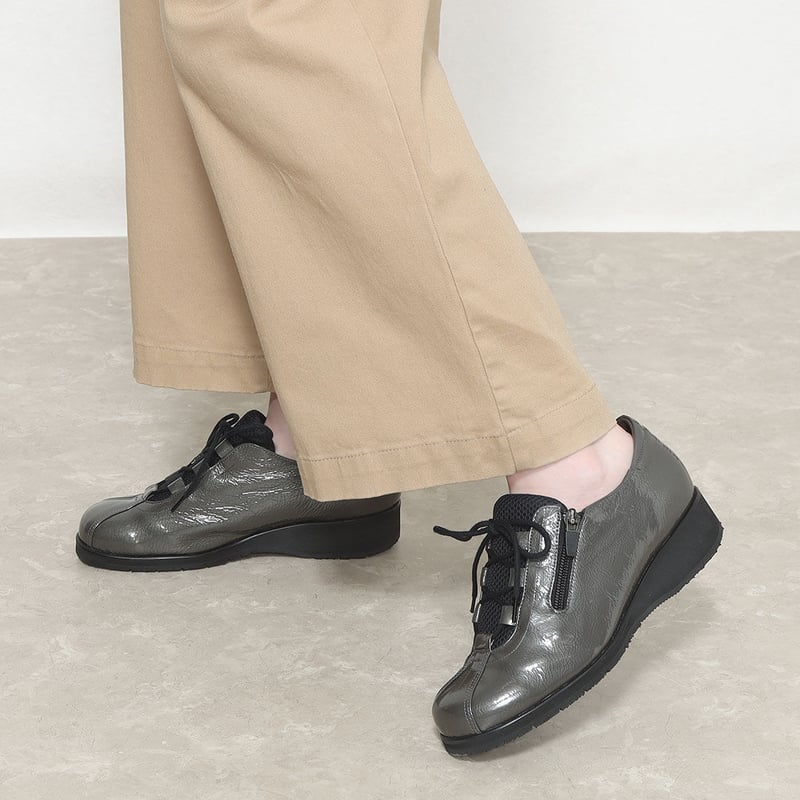 【新品】菊地の靴23.5cm 楽天市場】菊地の靴 定番スニーカー 665-59 菊地武男 外反母趾