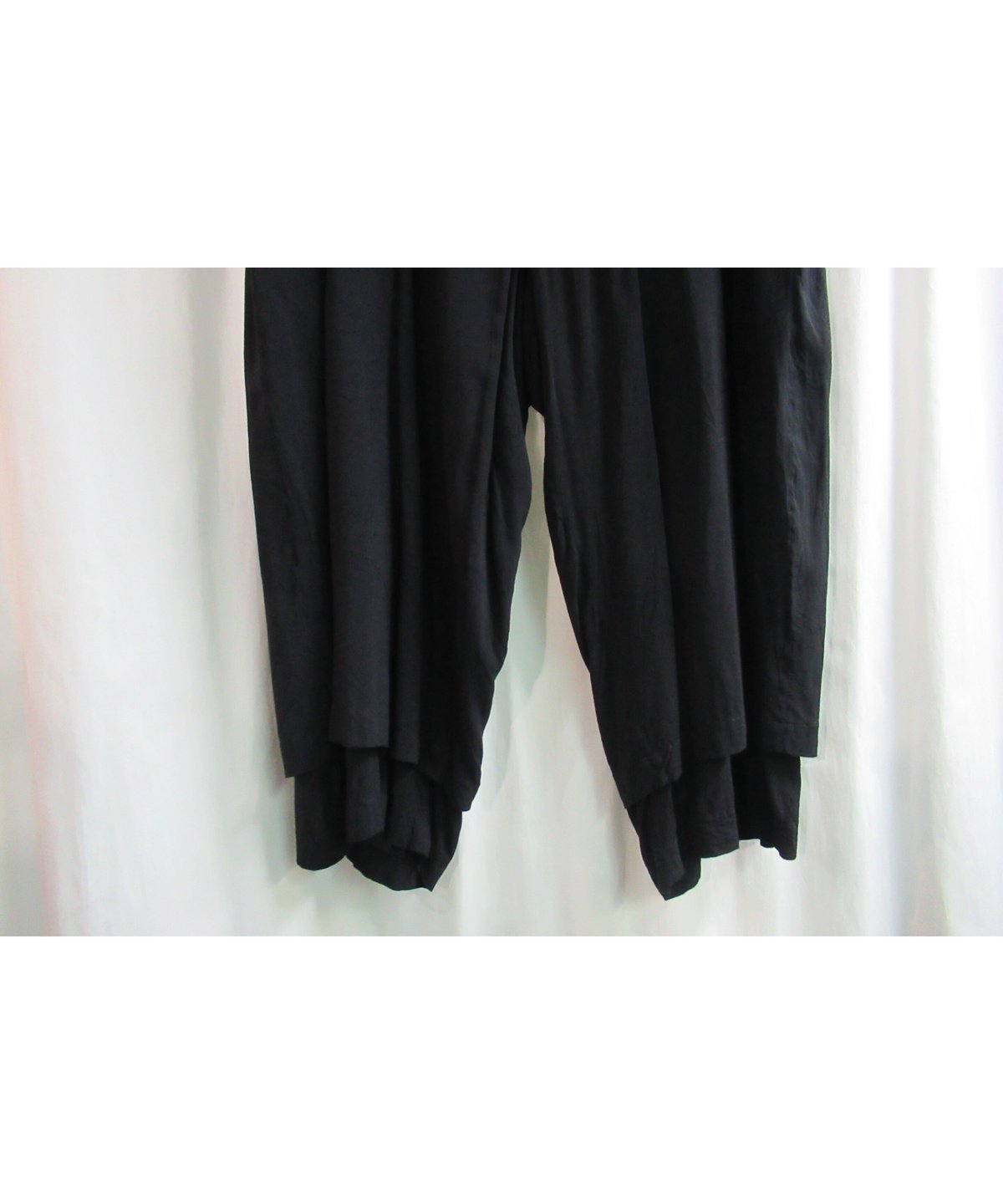 Yohji Yamamoto POUR HOMME レイヤードパンツ YOHJI YAMAMOTO 23AW LAYERED DRAPED PANTS | HUES 福岡セレクト