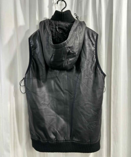 Y-3 yohji yamamoto フード付き羊革ベスト（3-V-215xxx）