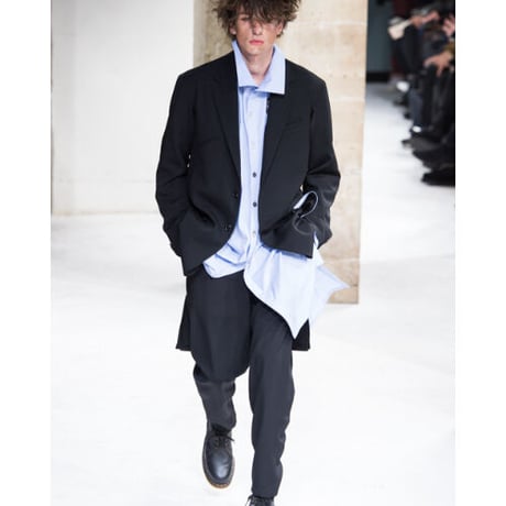 17aw | STORES