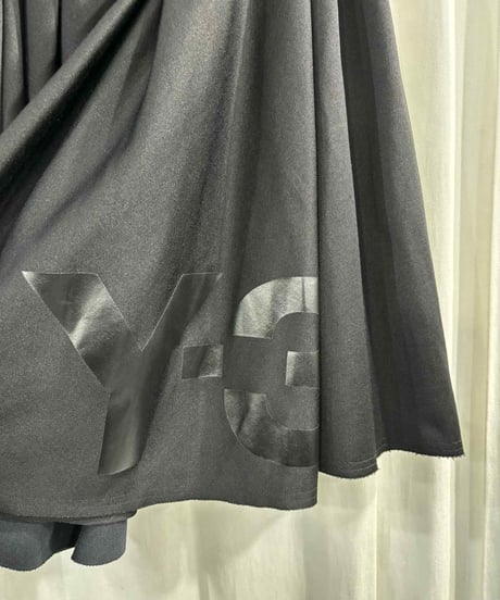 Y-3 yohji yamamoto フレアスカート（3-S-183xxx）