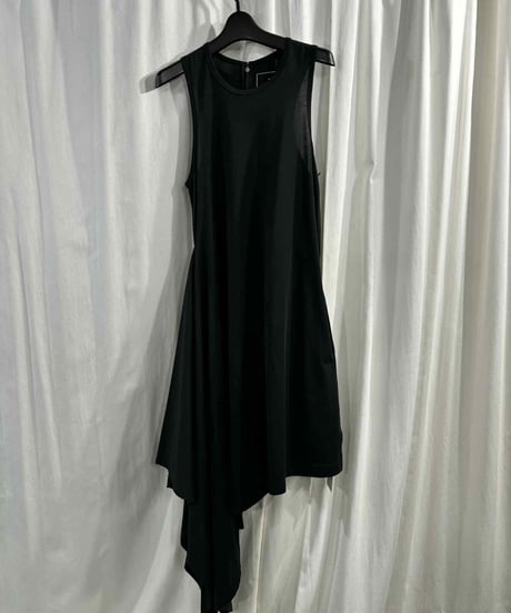 Y-3 yohji yamamoto ノ－スリーブドレス（3-D-210xxx）
