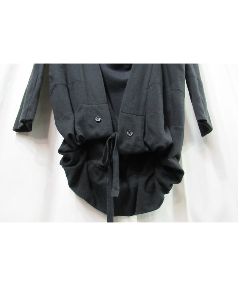 ヨウジヤマモト Y’s ダメージ加工 切りっぱなし デザイン カーディガン 半袖 STAFF STYLING｜THE SHOP YOHJI YAMAMOTO