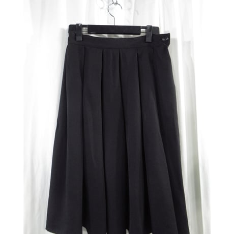 serizawa Double Pleated Skirt プリーツスカート Double Pleated Skirt | serizawa公式ONLINE STORE