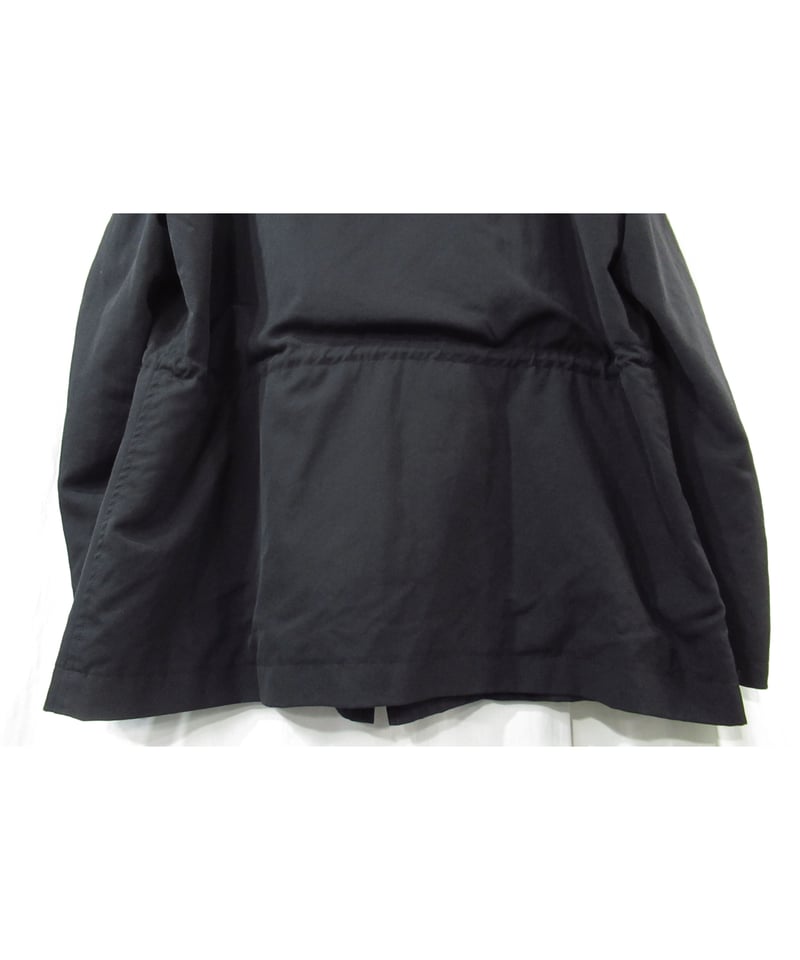黒ゆったりボタン付スリーブ　ポリエステル100% F patterntorso 黒ゆったりボタン付スリーブ ポリエステル100% F patterntorso