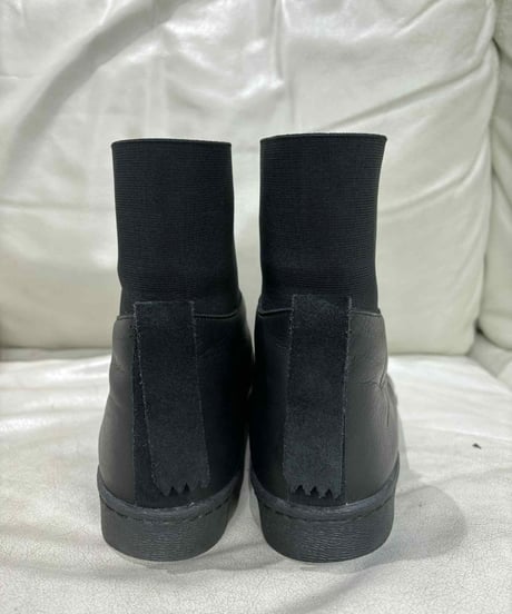 美品 yohji yamamoto X adidas ロゴ入りショートブーツ（H-A-119xxx）