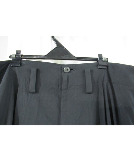 Y’s yohji yamamoto タック入り 裾デザインストレートワイドパンツ（YQ-P06-102）