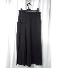 yohji yamamoto +noir サイドプリーツデザイン ロングフレアスカート（NN-S13-100）