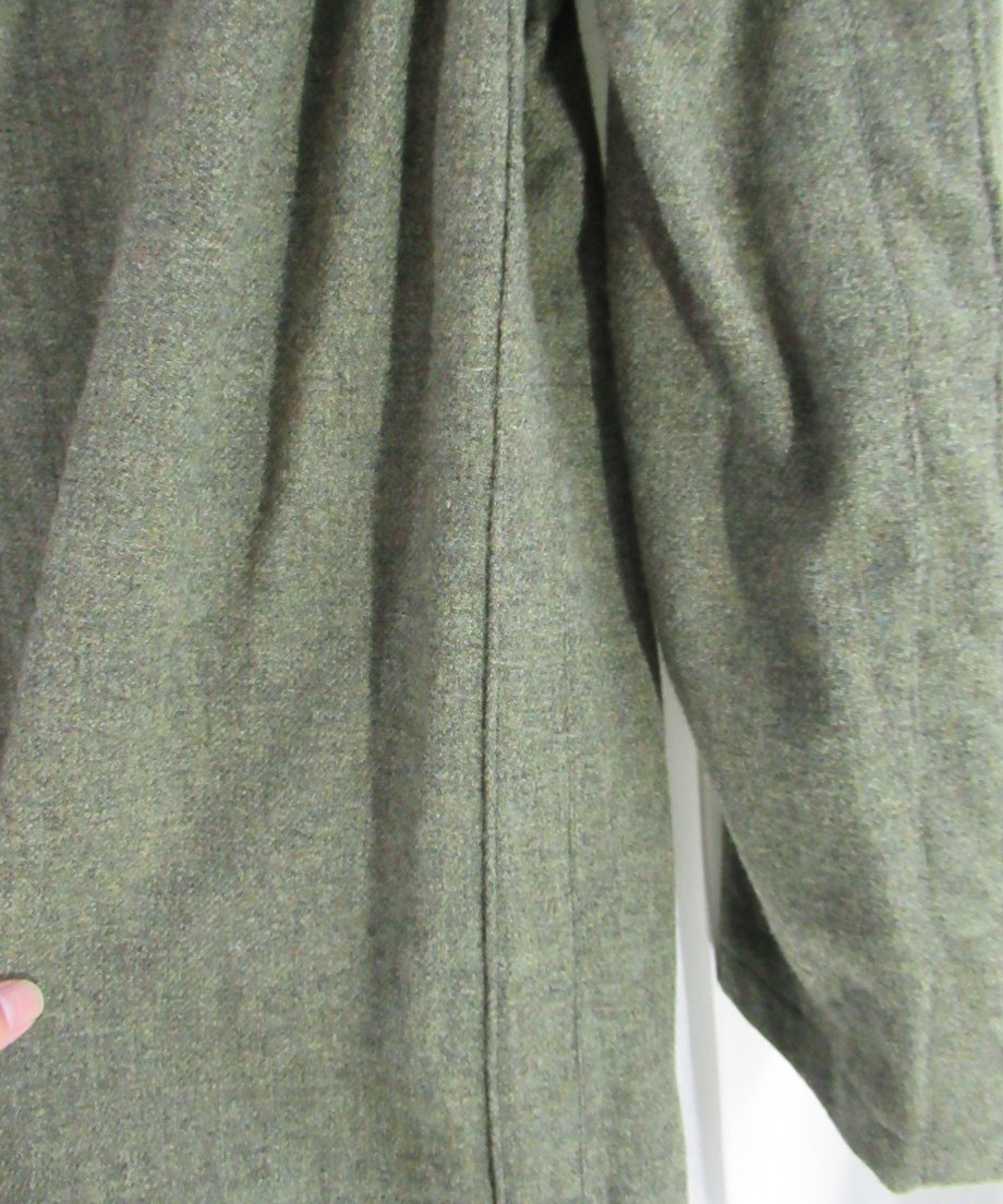 61052f05f604a97aed8b39fa