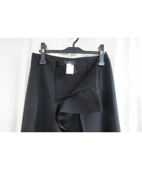 Y's yohji yamamoto 黒 ピン付きデザインひざ丈スカート YT-S06-100