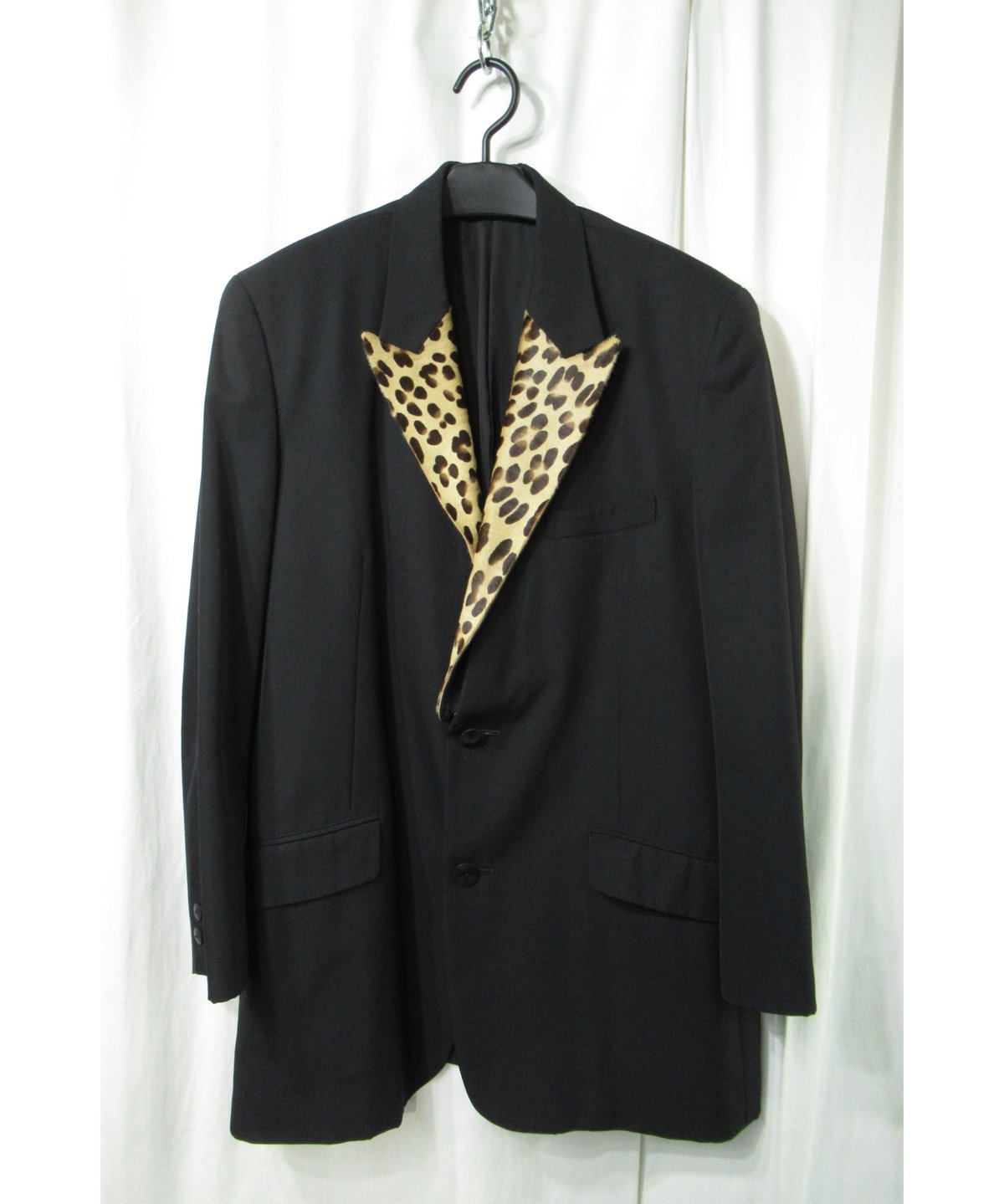 Yohji Yamamoto 肩バックルピークドラペルジャケット