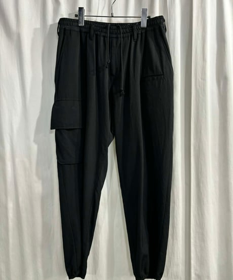 REGULATION yohji yamamoto MEN ウールパンツ（HN-P01-140）