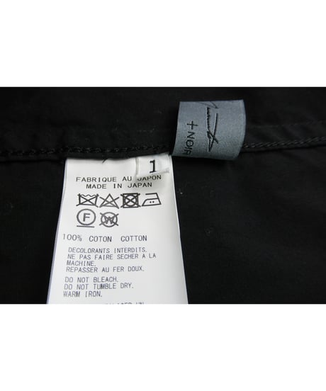 yohji yamamoto +noir デザイン半袖ブラウス（ND-B01-001）