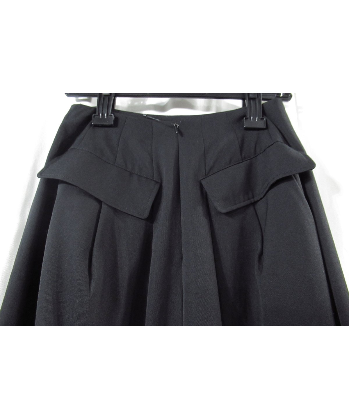 yohji yamamoto +noir バックスリット フラップポケットデザイン