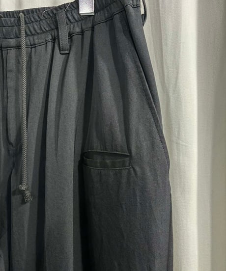 REGULATION yohji yamamoto MEN ウールパンツ（HN-P01-140）
