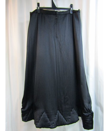 00aw yohji yamamoto femme 中綿入りステッチデザインフレアスカート FT-S09-402