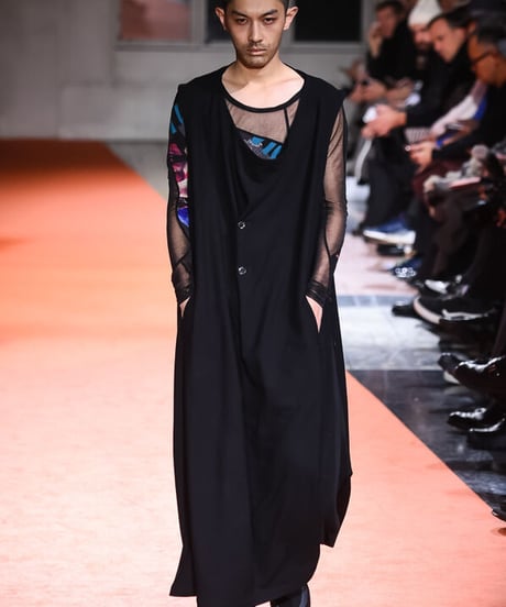 2018aw yohji yamamoto pour homme 黒 デザインドレス (HV-D10-108)