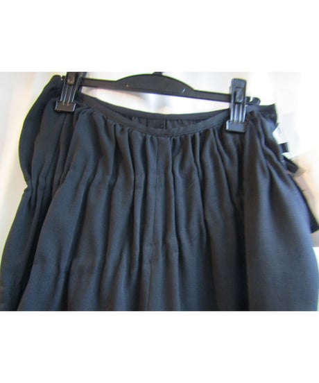 新品・未使用 16aw yohji yamamoto femme ギャザーデザインテーパードパンツ FR-P19-125