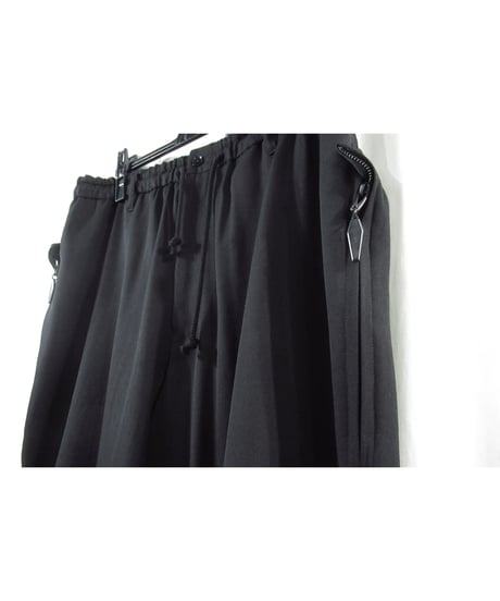 14aw yohji yamamoto pour homme GOTHICチャーム付き テーパードパンツ（HF-P11-100）