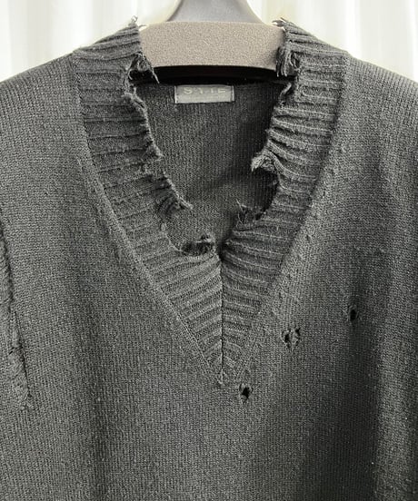 S'YTE yohji yamamoto ダメージ加工 Ⅴネックセーター（UM-K48-613）