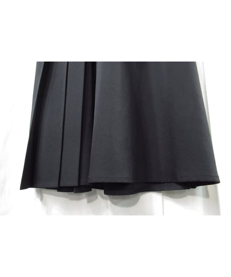 yohji yamamoto +noir サイドプリーツデザイン ロングフレアスカート（NN-S13-100）