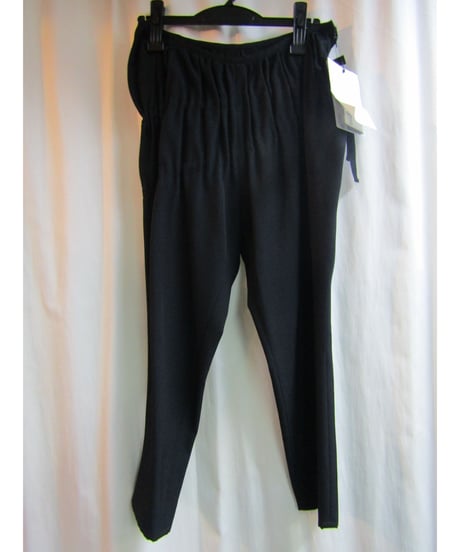 新品・未使用 16aw yohji yamamoto femme ギャザーデザインテーパードパンツ FR-P19-125