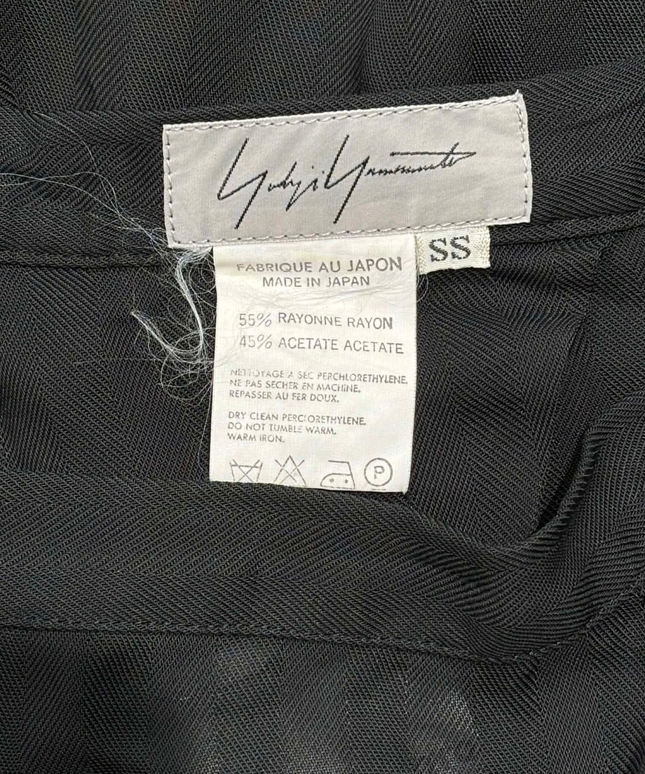 69d5edc3b5a9597932894377