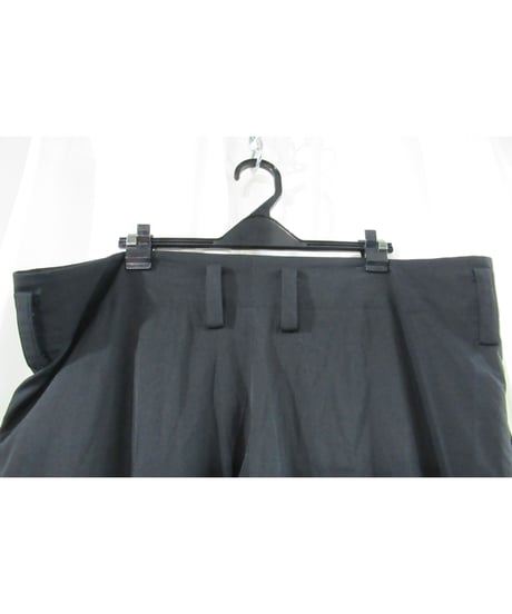 Y’s yohji yamamoto タック入り 裾デザインストレートワイドパンツ（YQ-P06-102）