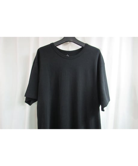 camphor tree 黒 アシメトリーデザインTシャツ
